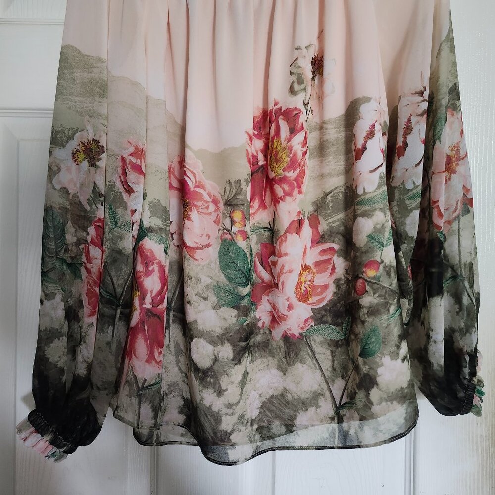 White House Black Market blouse